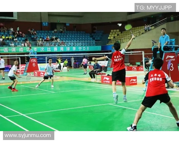 羽毛球盛宴:深入解析成都羽毛球队的团队协作与默契配合 羽毛球盛宴:深入解析成都羽毛球队的团队协作与默契配合